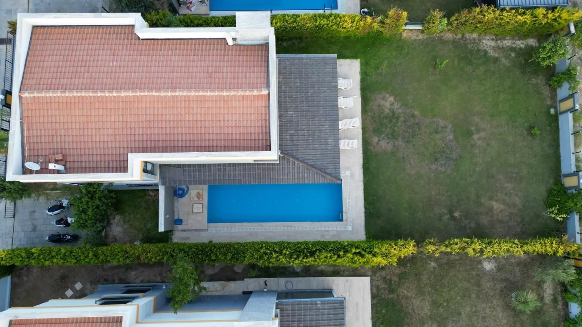Oezel Havuzlu Luex Villa Kusadası 0*,  Turecko
